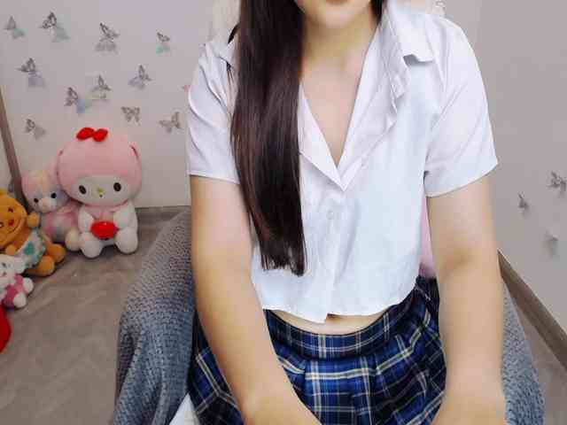 Angela19 webcam