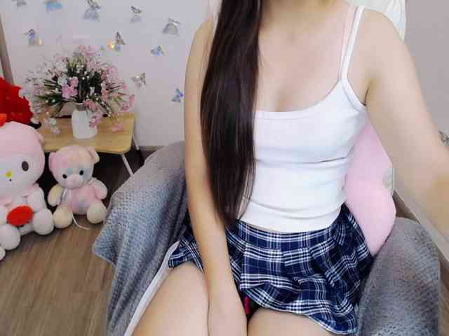Angela19