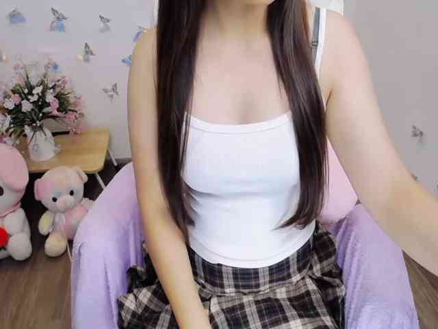Angela19