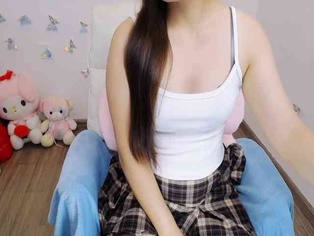 モデル: Angela19