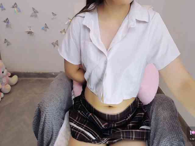 モデル: Angela19