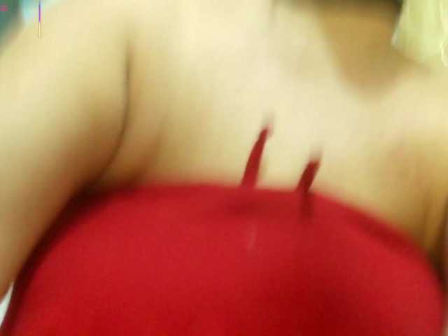 Maduragins live cam on BongaCams