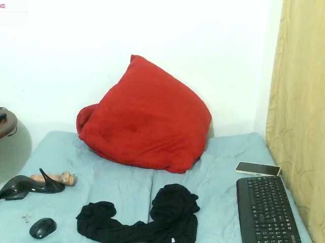 Maduragins live cam on BongaCams