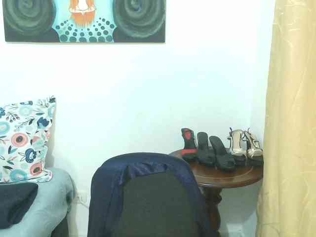 Madame_Desire webcam