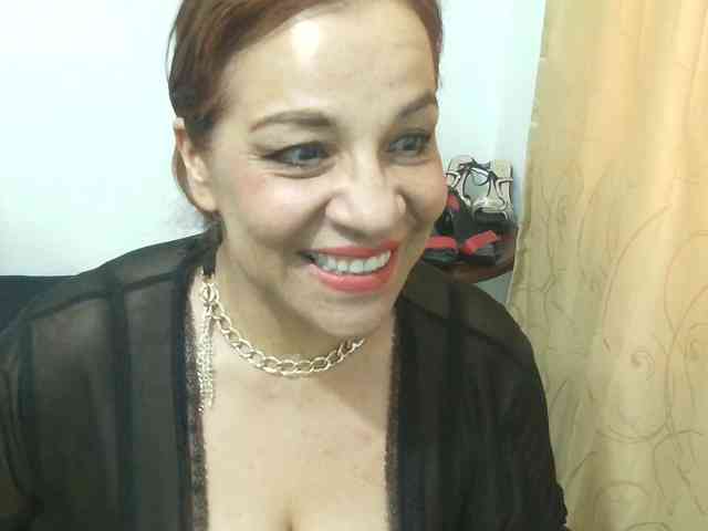 Madame_Desire webcam