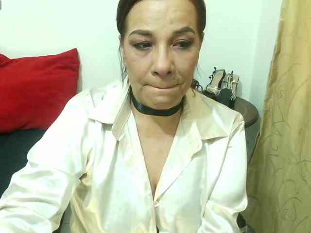 Madame_Desire webcam
