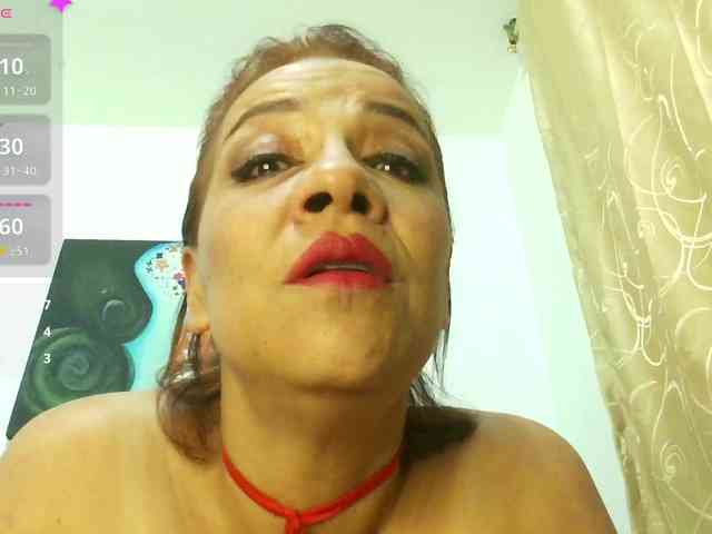 Madame_Desire webcam