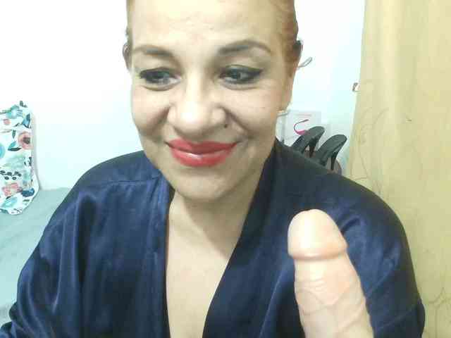 Madame_Desire webcam