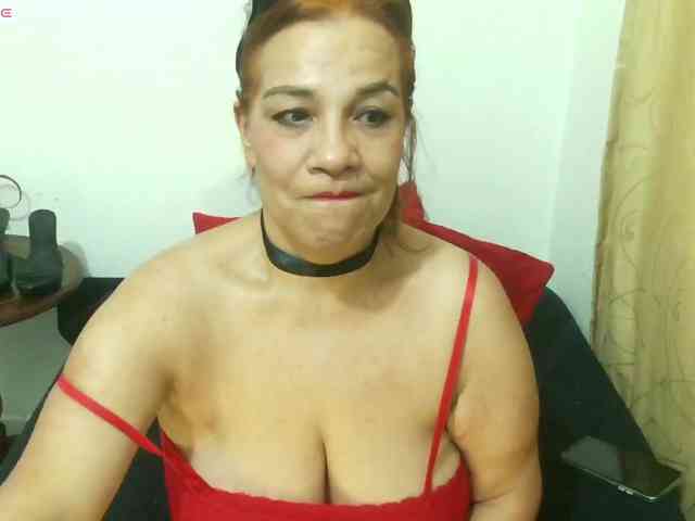 Madame_Desire webcam