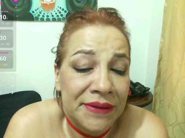 Madame_Desire webcam