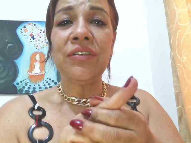 Madame_Desire webcam