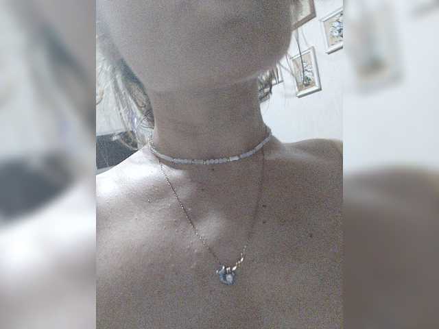 Good-woman live cam on BongaCams