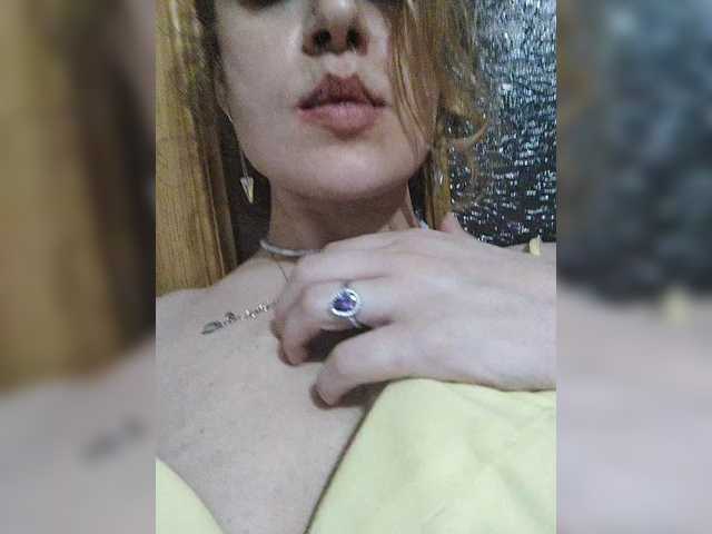 Good-woman live cam on BongaCams