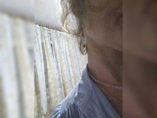 Good-woman live cam on BongaCams