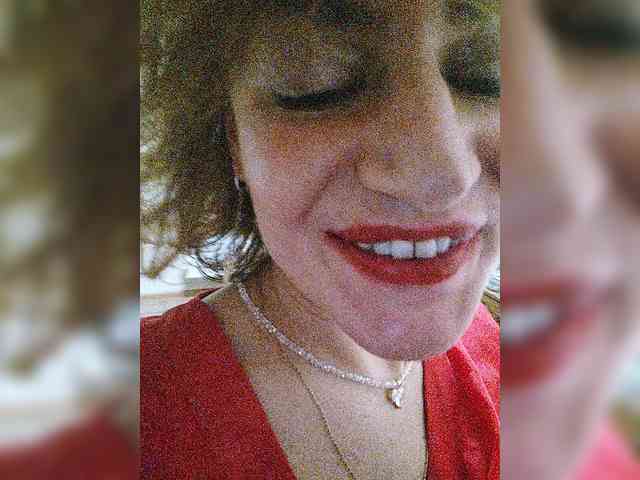 Good-woman webcam