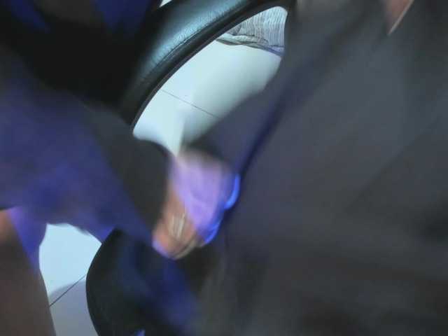 sweetavi live cam on BongaCams