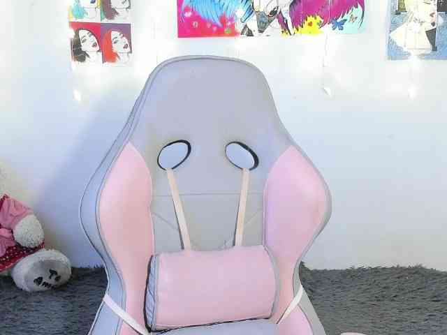 sweetavi webcam