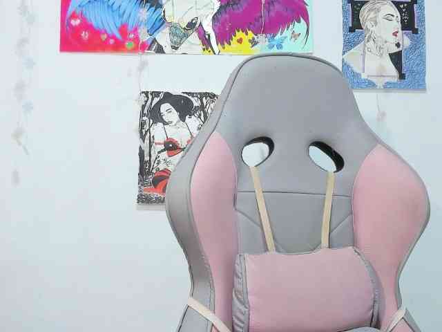 sweetavi webcam