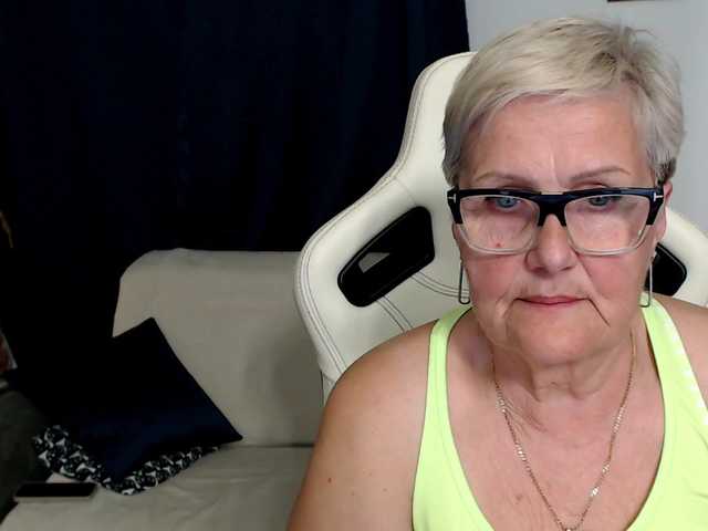 Selenna65