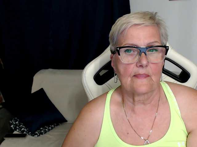 Selenna65