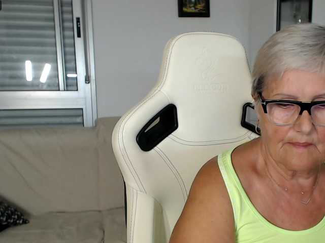Selenna65