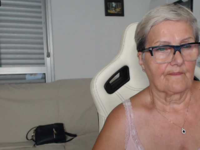 Selenna65