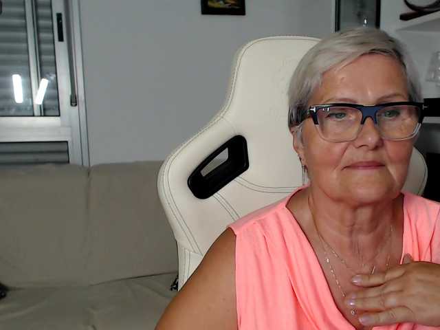 Selenna65