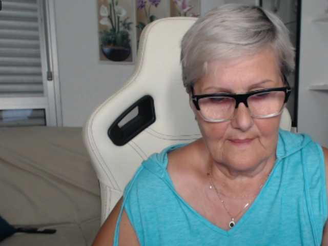 Selenna65
