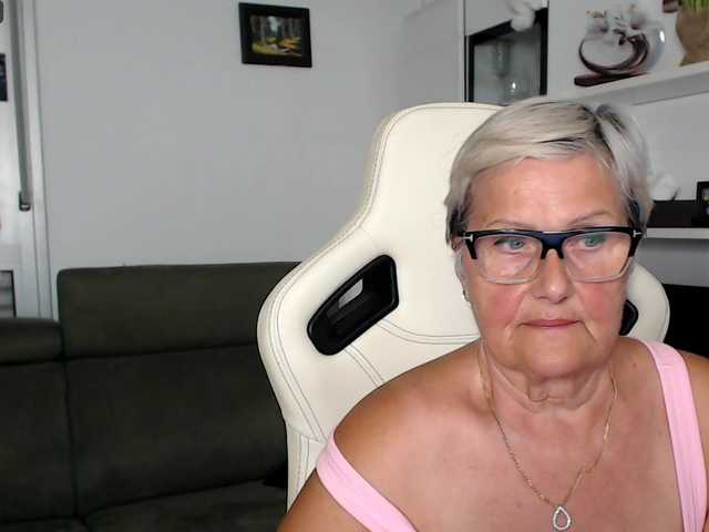Selenna65