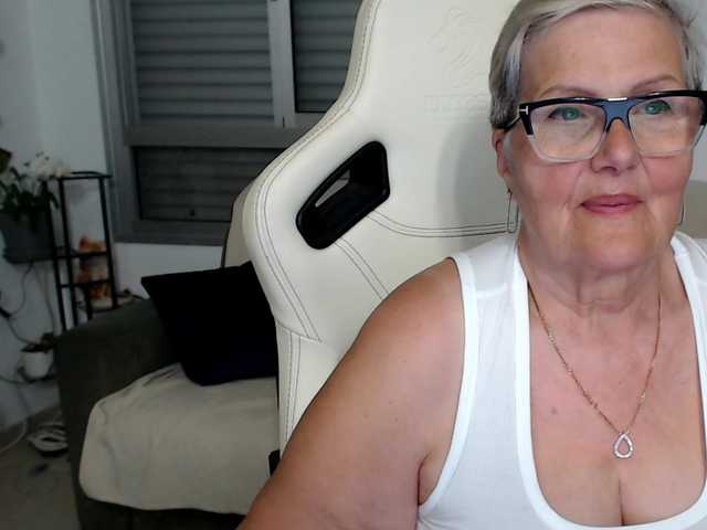 Selenna65