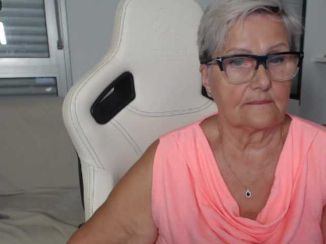 Selenna65 live cam on BongaCams