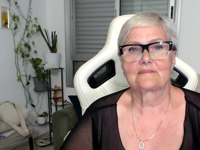 Selenna65