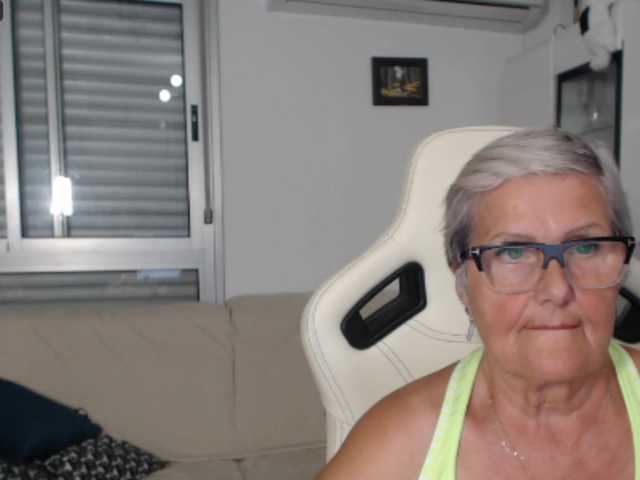 Selenna65