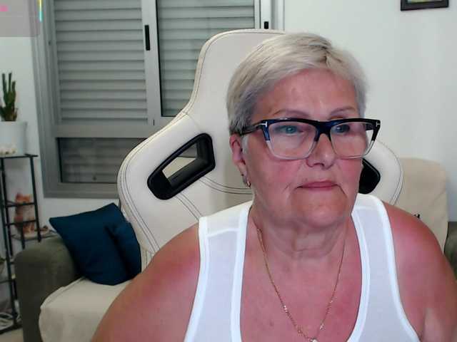 Selenna65