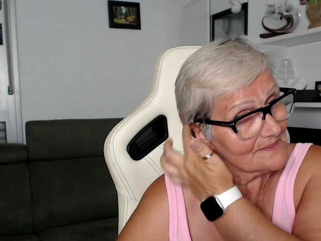 Selenna65