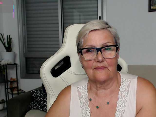 Selenna65