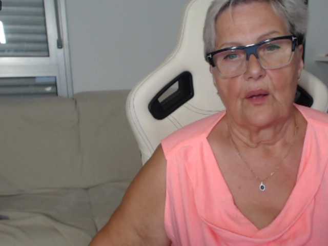 Selenna65