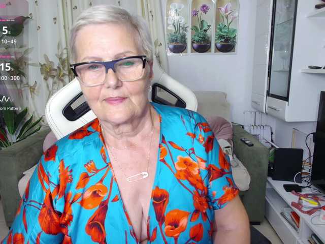 Selenna65