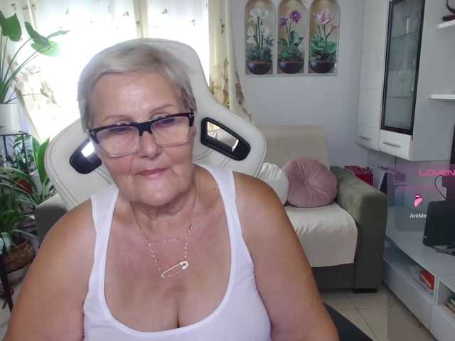 Selenna65
