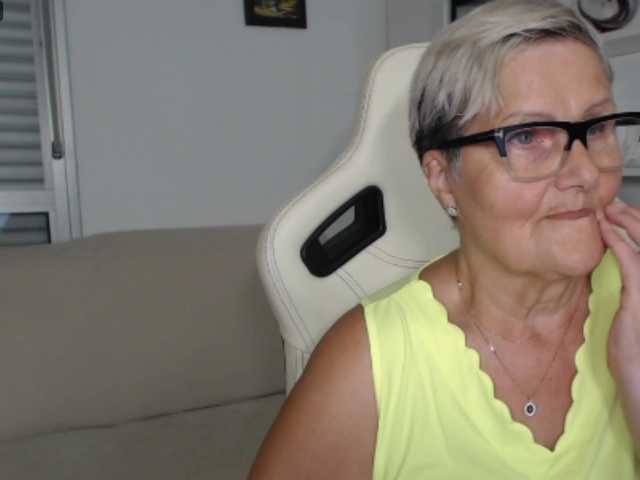 Selenna65