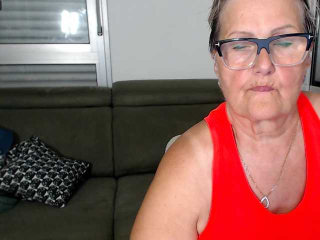 Selenna65 live cam on BongaCams