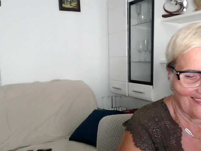 Selenna65 live cam on BongaCams
