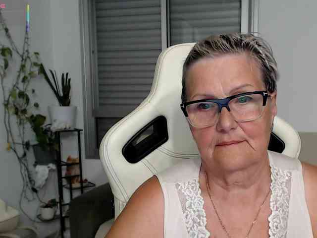 Selenna65 webcam