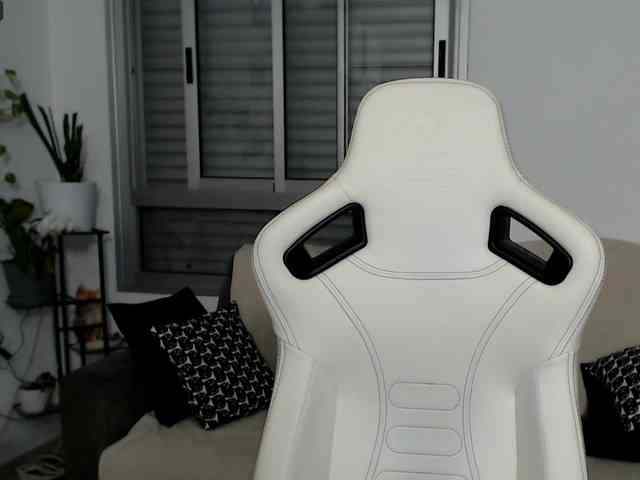 Selenna65 webcam