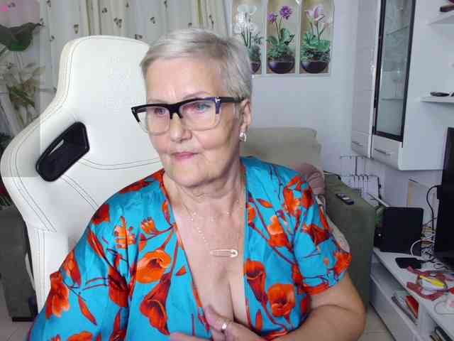 Selenna65 webcam