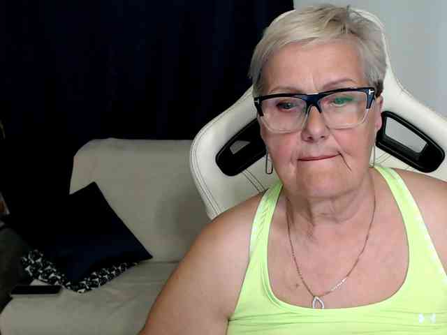 Selenna65 webcam