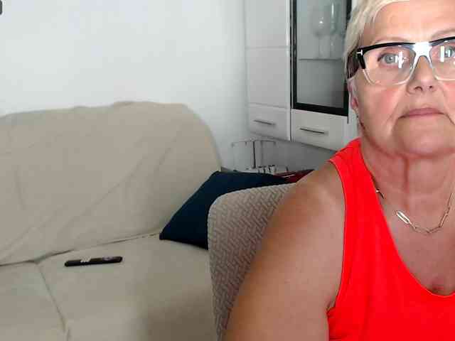 Selenna65 webcam