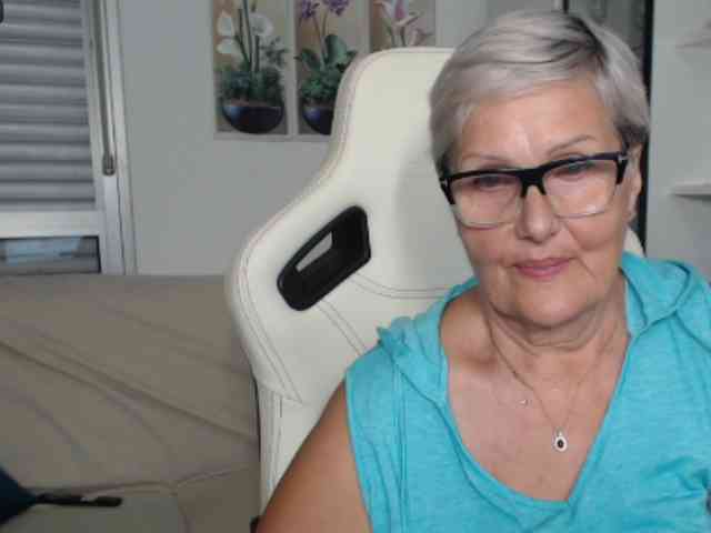 Selenna65 webcam