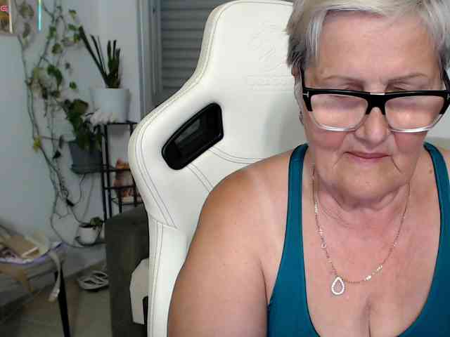 Selenna65 webcam