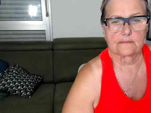 Selenna65 webcam